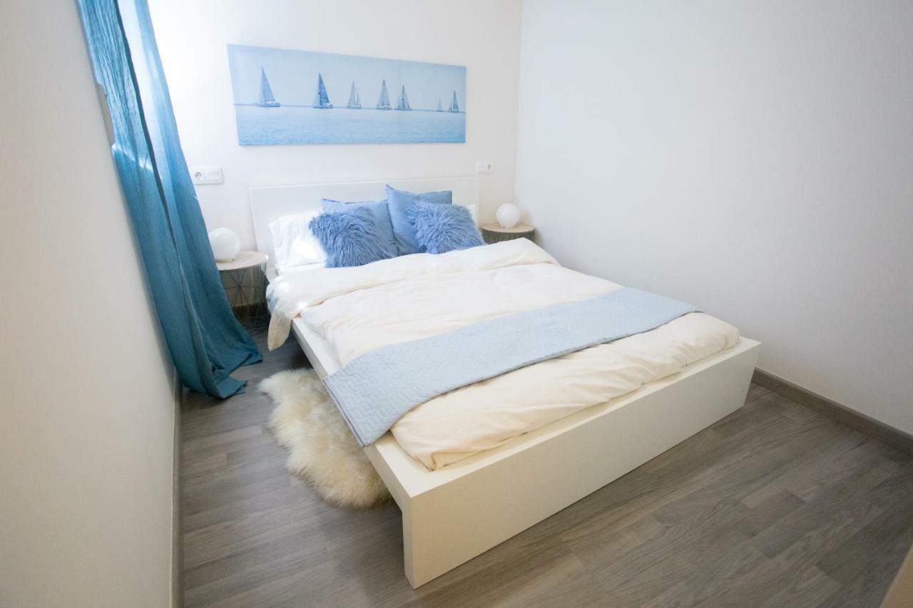 Apartamento en primera línea en Puerto de Sagunto Exterior foto